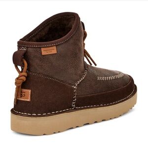 UGG Men's Burnt Cedar Boots SZ: Men 12